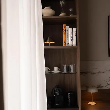 بيت ضيافة Amelie Luxury 1 4*